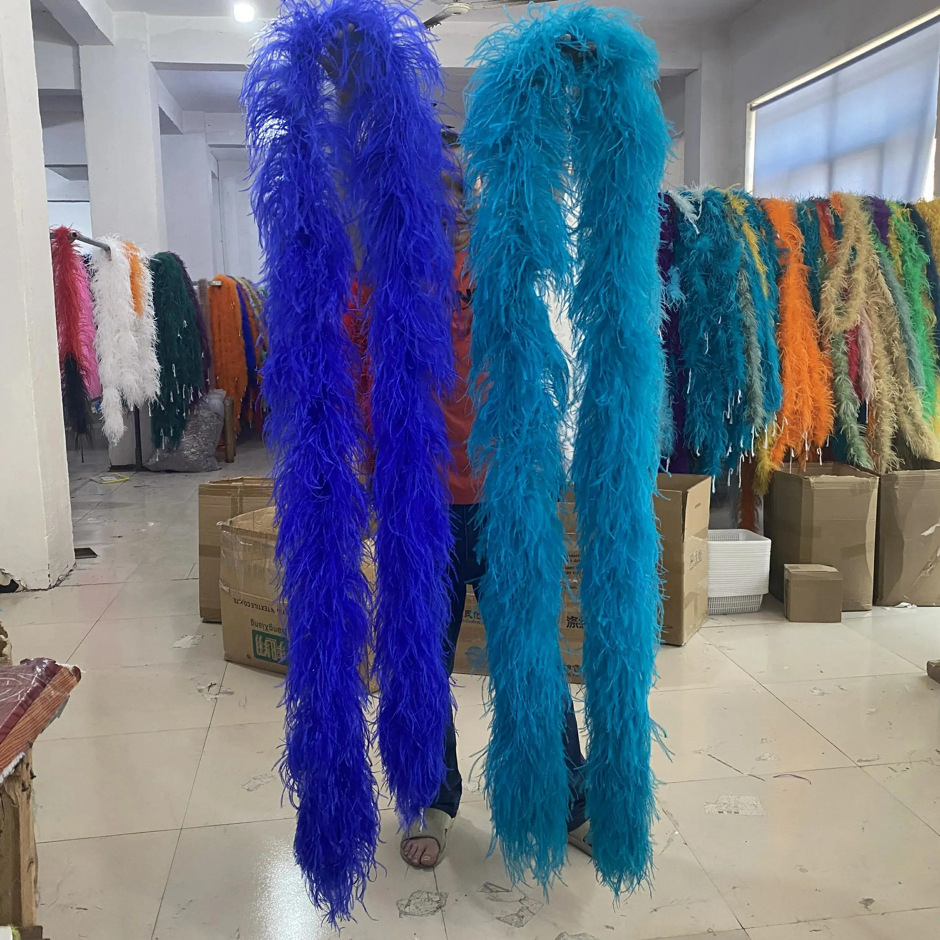 Direct Manufacturer Beautiful 6 Ply Ostrich Feather Boa For Lady Boutique Ostrich Feather Boa