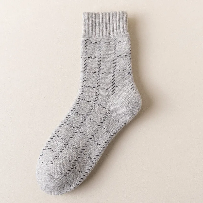 unisex custom thick thermal winter warm alpaca fleece merino wool blend cozy socks for soldiers with brand logo patterns