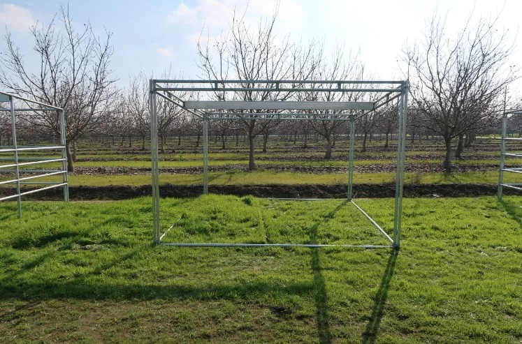 Hot Dip Galvanized Horse Equipment Classic Open Shelters for a Pasture or Existing Stalls