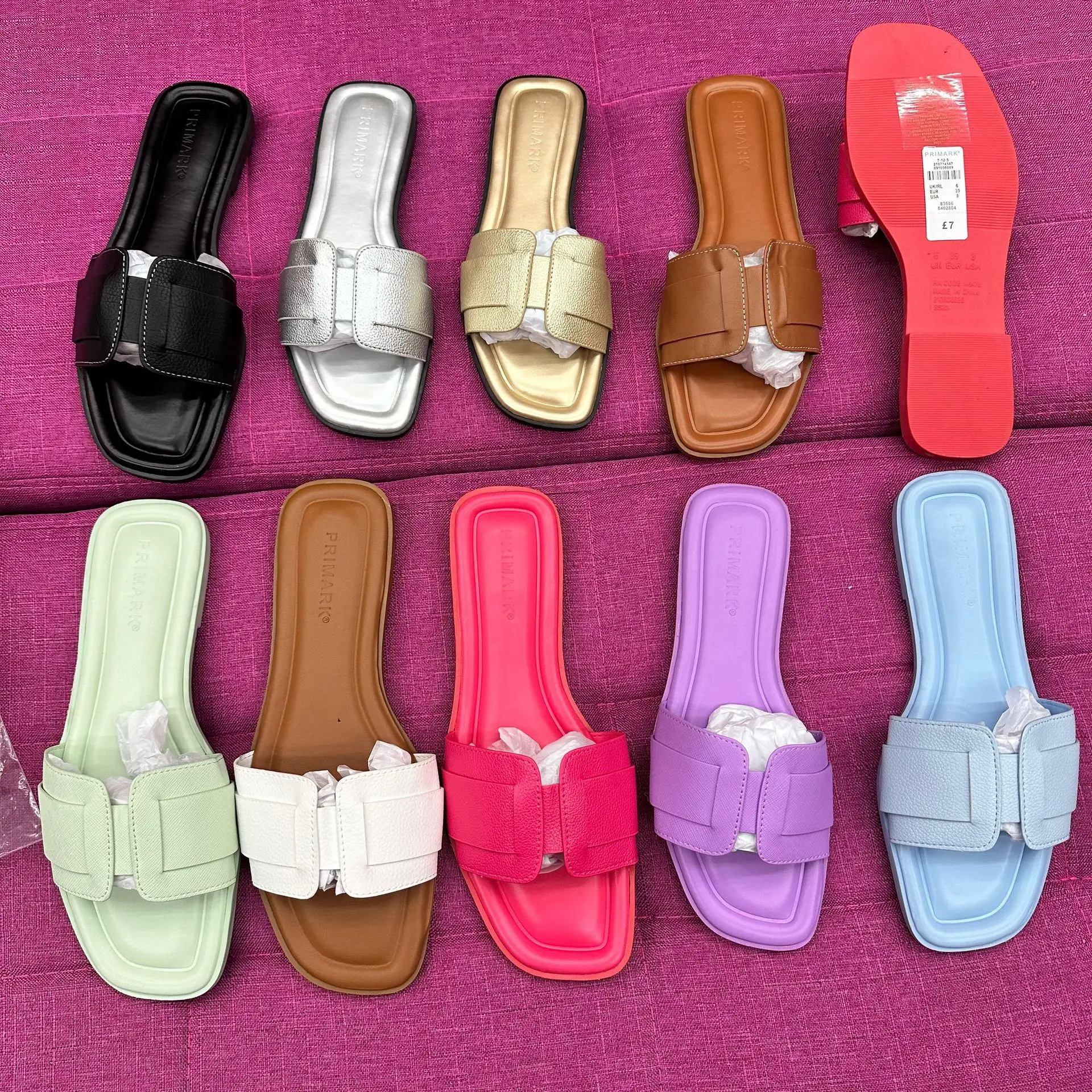 Fashion candy color leather flat slippers for women sandals wholesale sipper manufacturer casual slides shoes flip-flops outdoor