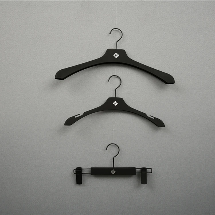 Оптовая продажа пользовательские Дисплей Стенд Черный номерной вешалка