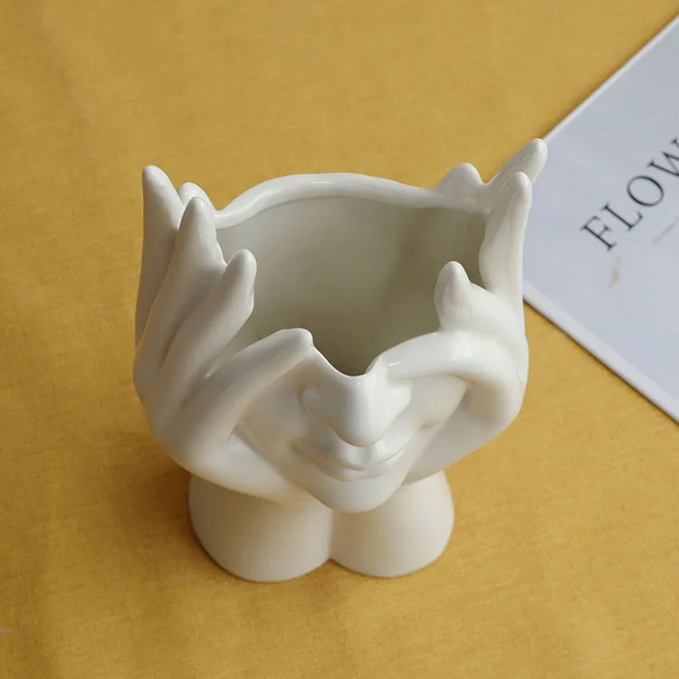 Hot Selling Ceramic Face Shape Vase Flower Decorative Vase For Home Room Table Decor