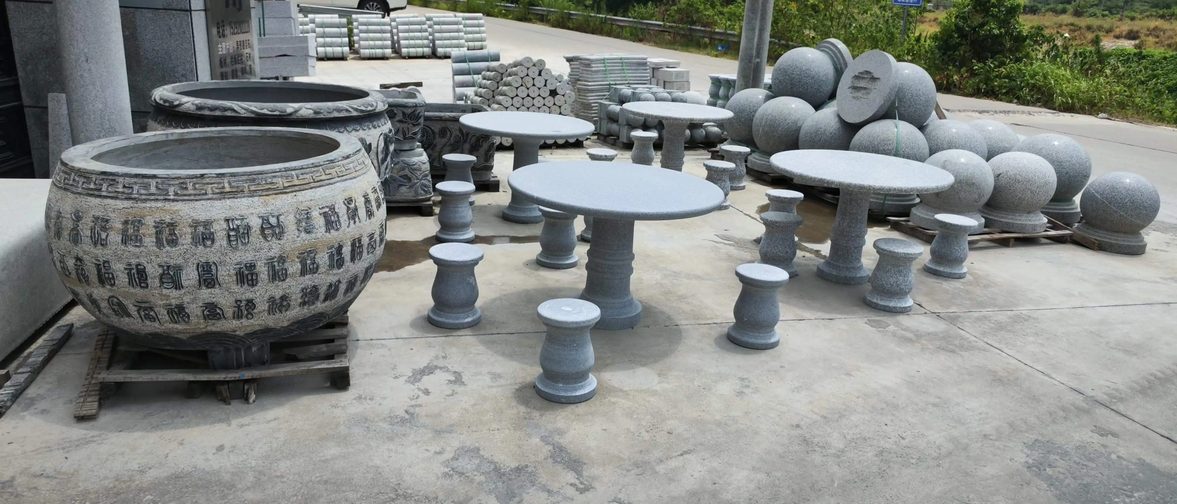 Chinese Factory Direct Cheap Grey Granite Stone Custom Design Round Table and Solid Cylindrical Shape Stone Seats for Garden