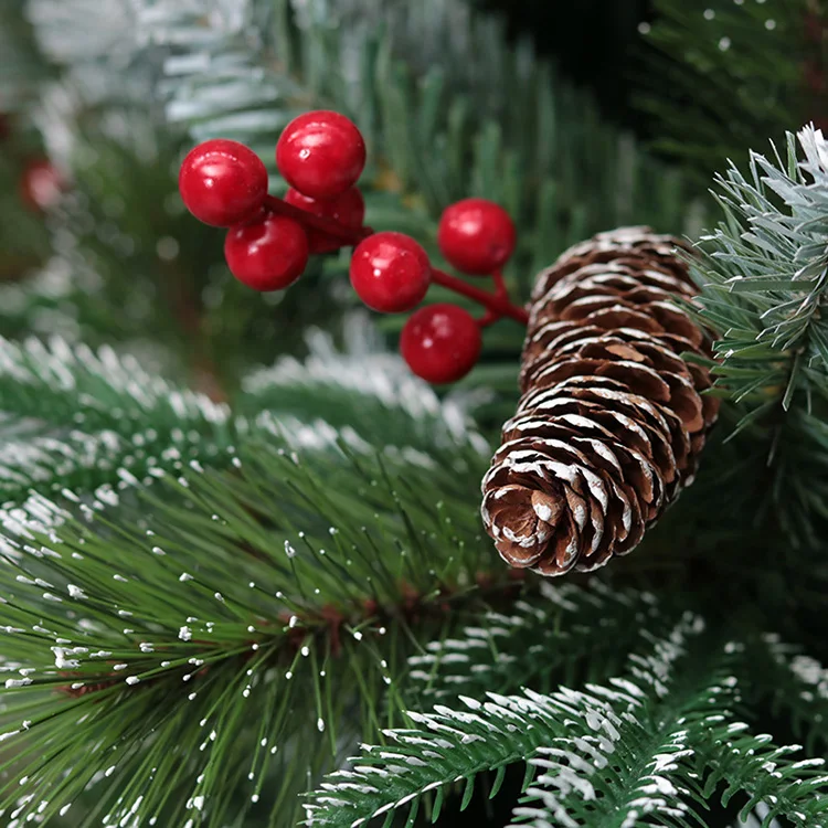 High-end Luxury PET PVC Mixed Christmas Tree with Pine Cone Needle For Christmas Decoration Ornaments