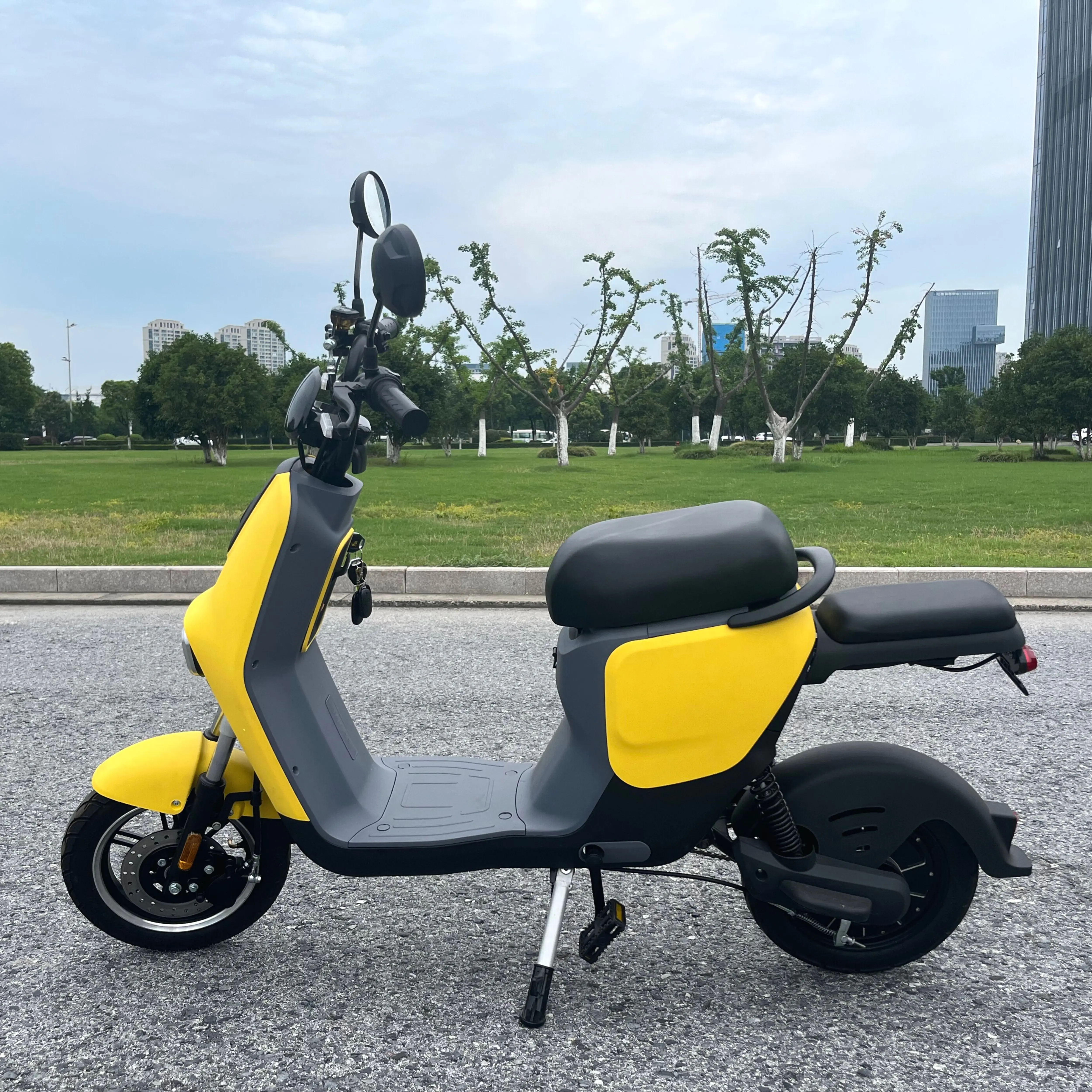 wholesale disc brake 400w ckd electric motorcycle electric bicycle mopeds for adults