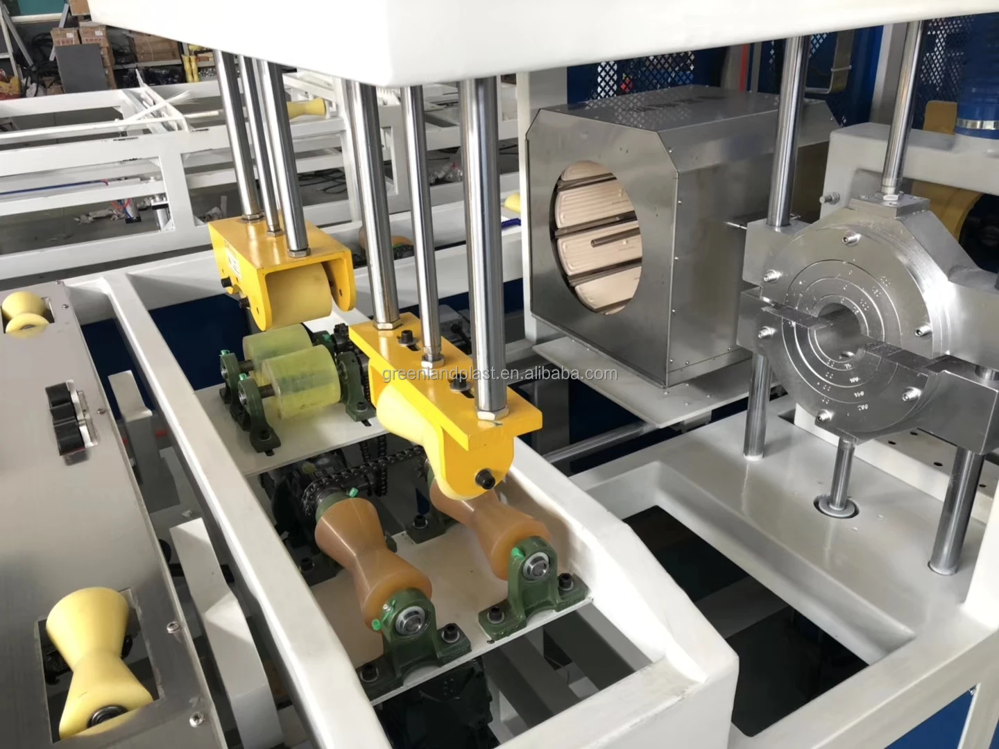 Greenlandplast, автоматическая машина для склеивания труб из ПВХ