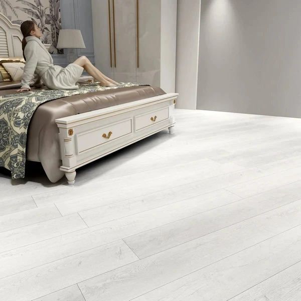 Cherry laminate flooring