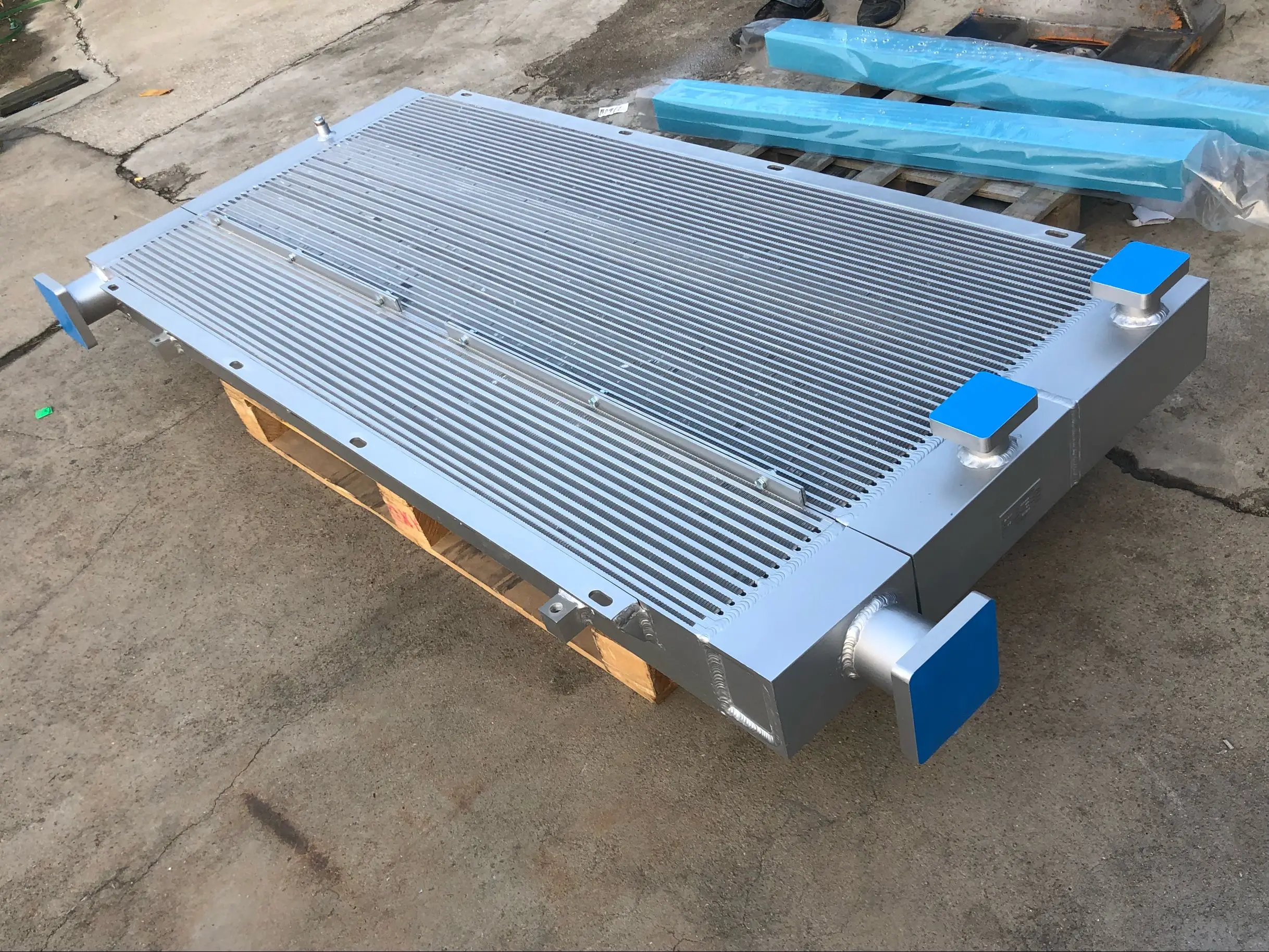 Kast воздушного компрессора номер запасной части 39778477 после того, как кулер для воды, теплообменник для ML75