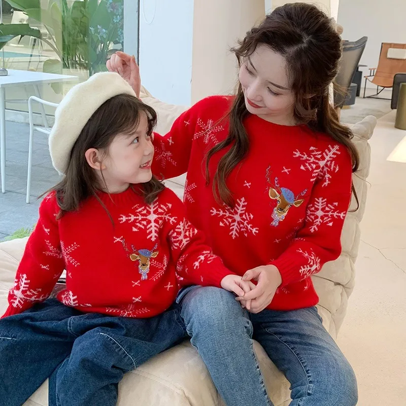 Cartoon Pattern New Fashion Family Matching Christmas Sweaters Mother and Kids Knitted Sweater For Winter