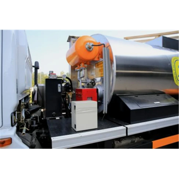 12000L Intelligentized Rubber Asphalt Distributor Spray width 6000mm sale in Africa