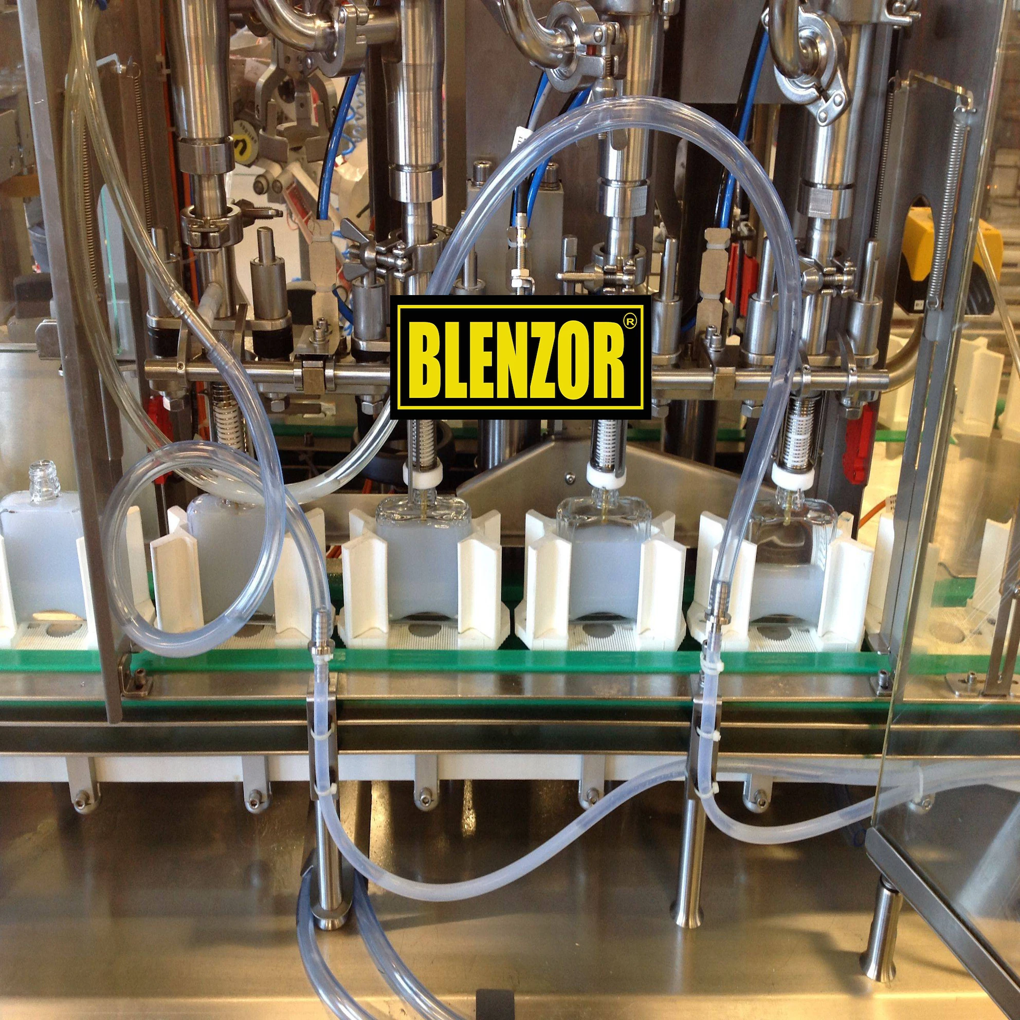 
Perfume Filling Machine 