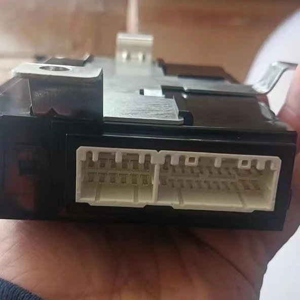 BODY CONTROL MODULE OE 4078004 FOR BRILLIANCE