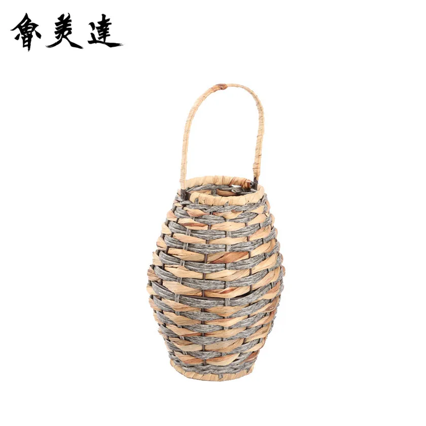 
Very Hard Unbreakable Quality Home Decoration Candle Handle Home Outdoor Decorative Rattan Lantern 
