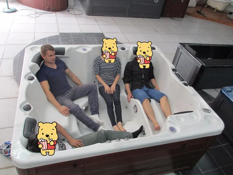 Роскошная гидромассажная Ванна на 6 персон Arsinoe для сада и вечеринки