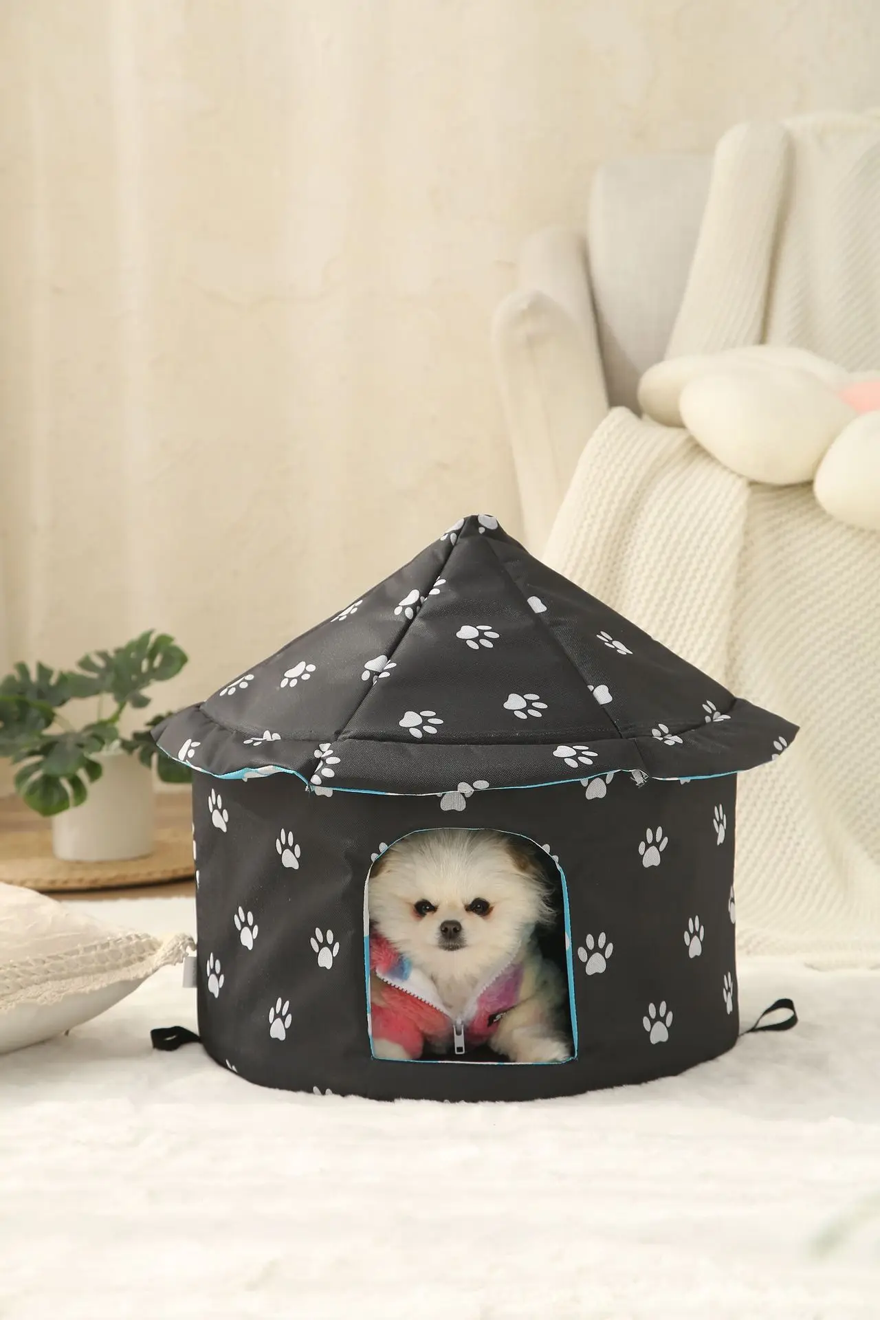 Outdoor waterproof pet nest cold-proof tent dog house Oxford cloth cat house Can disassemble and wash stray cat house