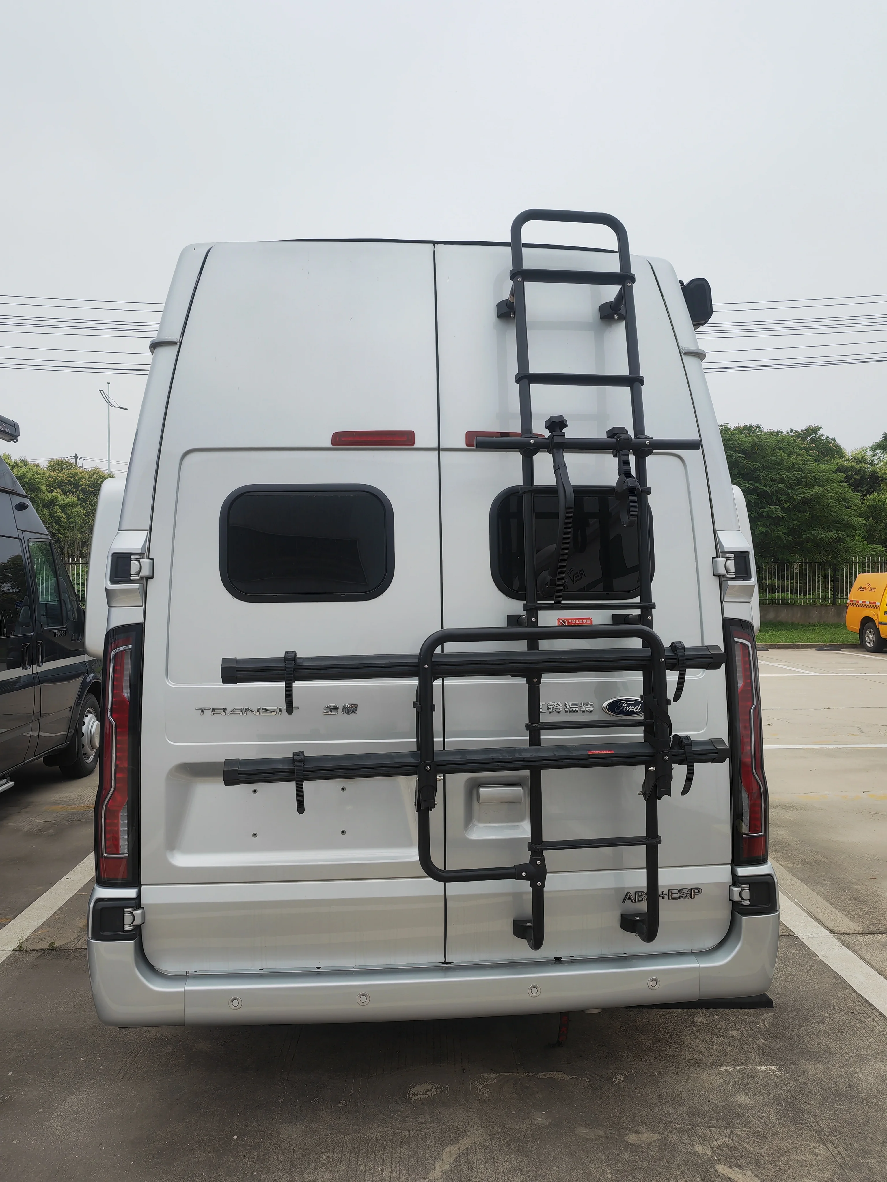 2 in 1 Horizontal Exterior Bike Mount Caravan Motorhome Door Ladder and Bike Carrier