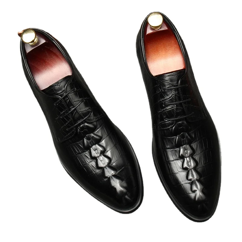 
Мужские деловые кожаные туфли, на шнуровке с острым носком, в британском стиле, высококачественные свадебные, большого размера, с тисненым узором 