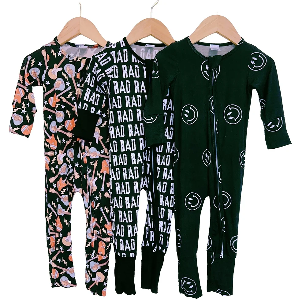 2023 New Hot Sales Bamboo clothes Custom Print Infant Pajamas Soft Breathable Baby clothes Zipper Ruffle Baby Rompers