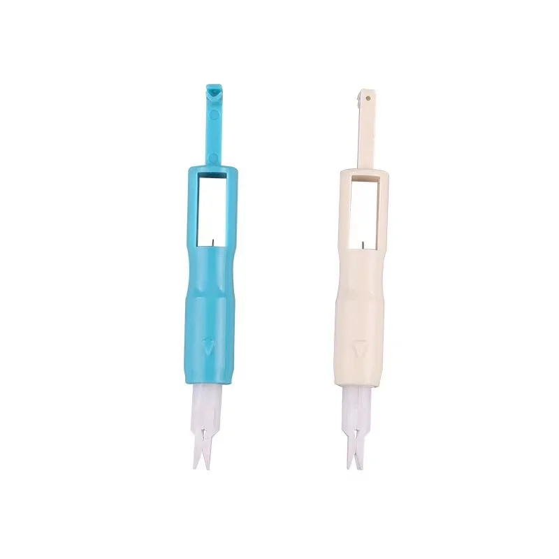 wholesale needlework Needle Threader Stitch Insertion Tool For Handle Thread Elderly Housewife Diy Apparel Sewing Accessories