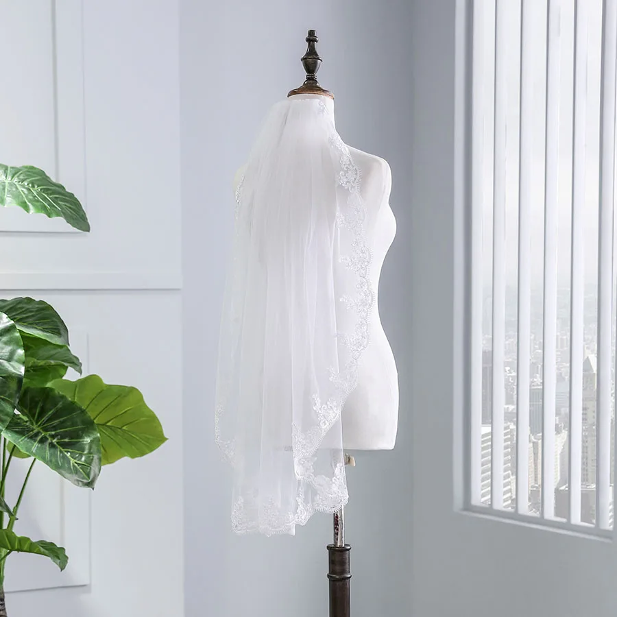 one tier bridal short veils lace wedding veils with comb lace edge veil soft tulle