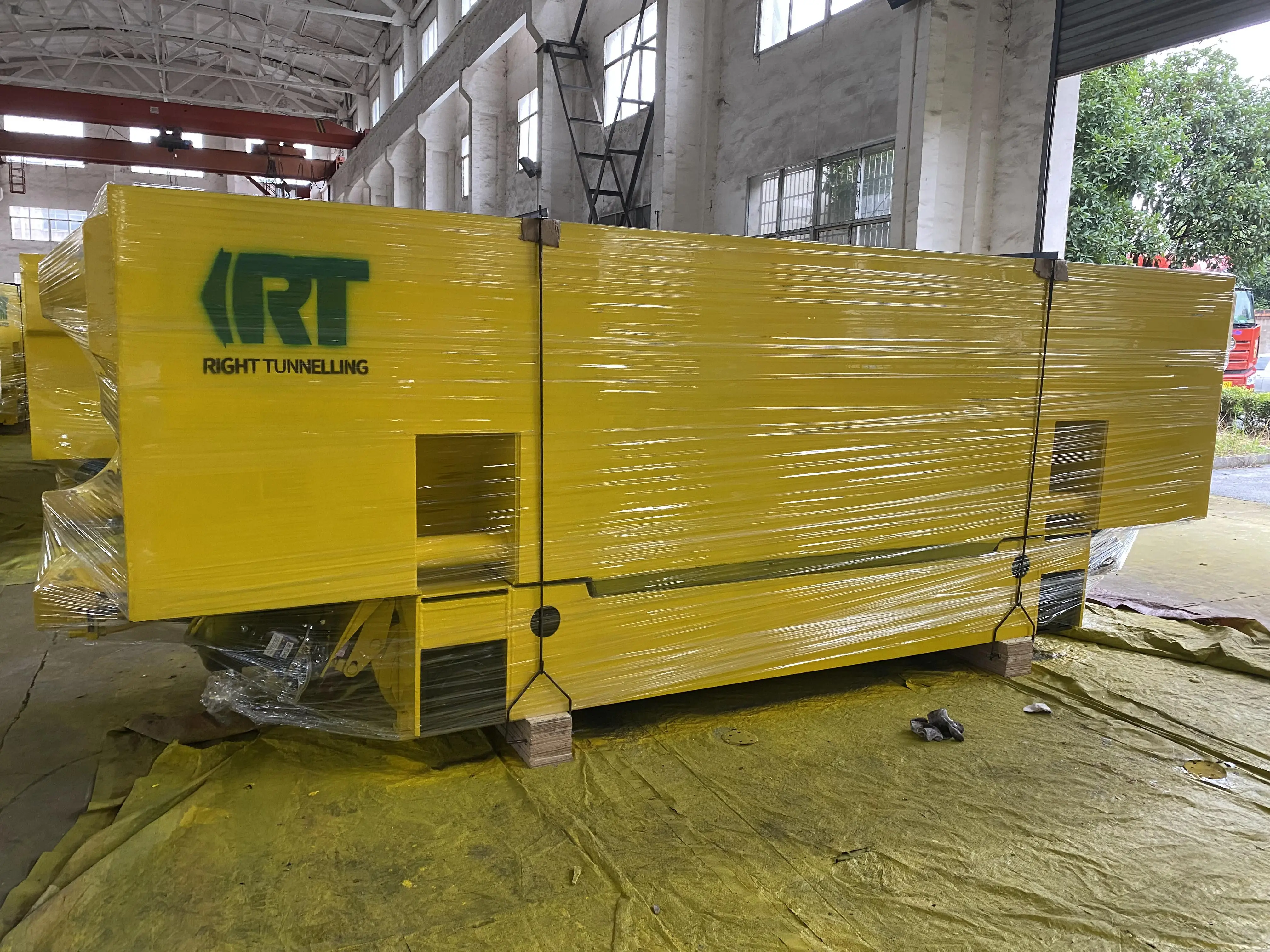 TBM или EPB проект 12T тоннельная батарея локомотив и