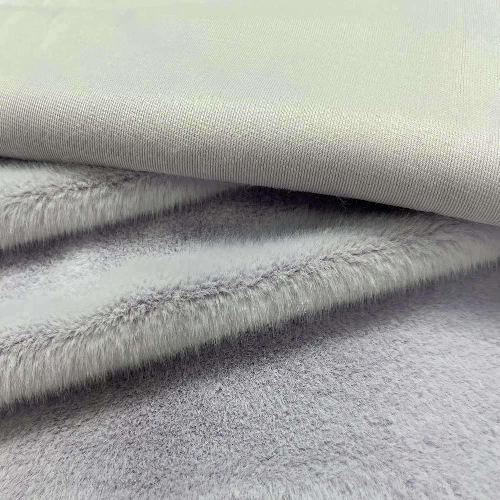 Super Soft Mink Fur Fabric Wholesale Luxury Artificial Fur for Winter Blanket Women Coat Jacket Stuffed Toy Fashion Accessory