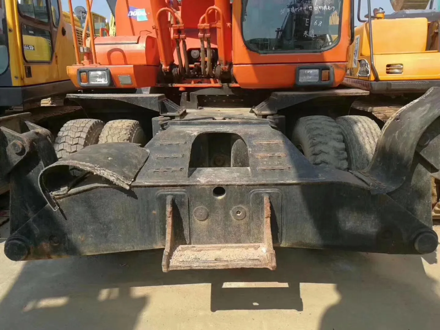 used second hand DOOSAN DX210w-7 Crawler hydraulic excavator digger japan original 21 tons low price