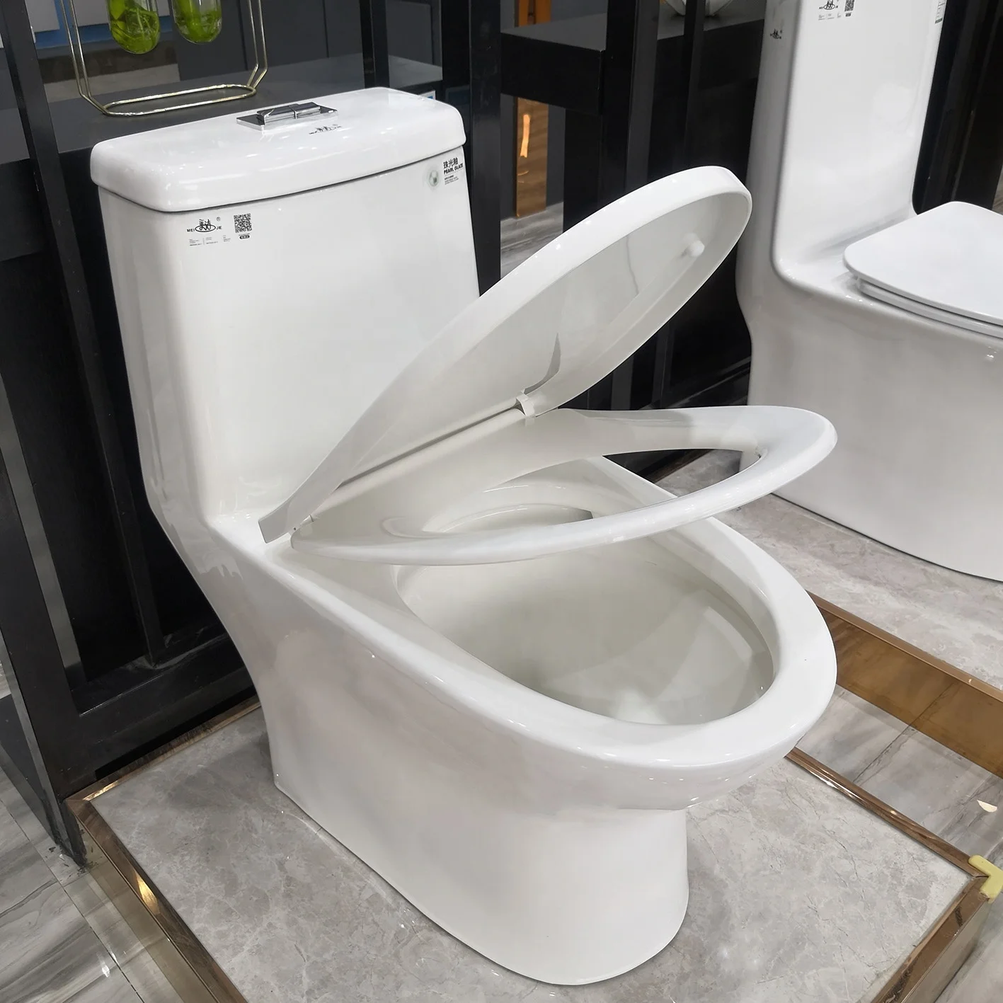 
High Quality Bathroom Modern Design White Ceramic One-piece S-trap Dual-Flush Toilet WC Incinerator Toilet 