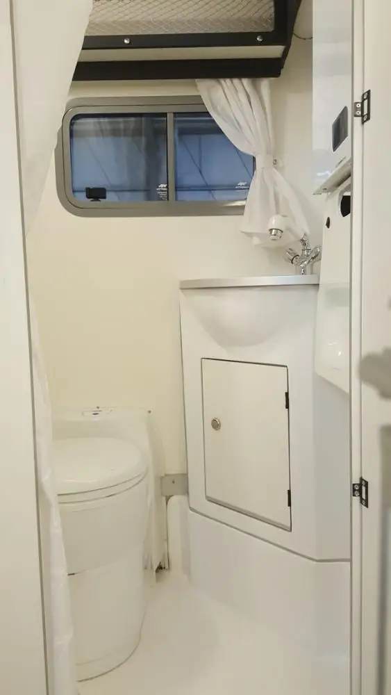 CARETTA UNCLE RV CAMPER 750 KG FAMILY CARAVAN