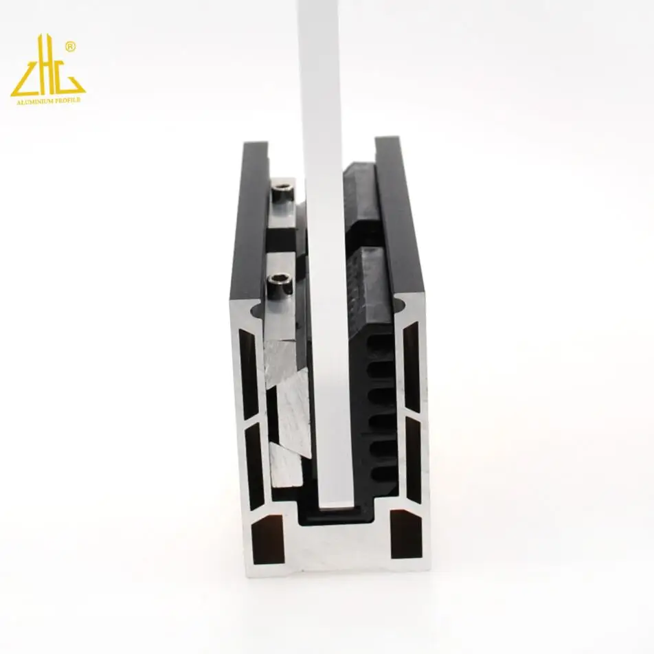 ZHONGLIAN U-slot hardware side-mounted glass railing joint aluminum clip with screw hole 6