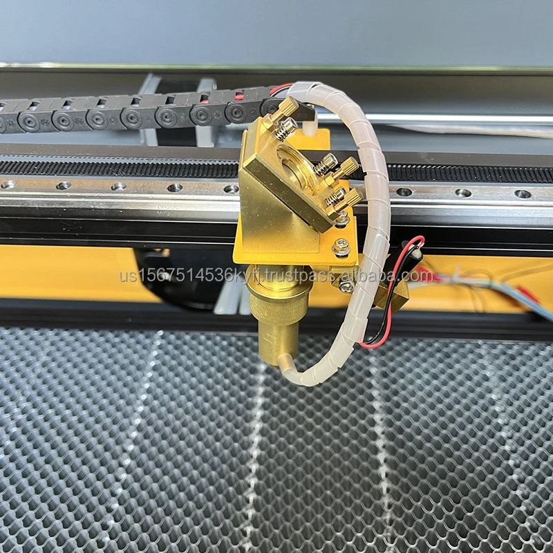 Low Price 9060 Laser Engraving Machine Plastic Laser Engraving Machine Lifting Mobile Platform Laser Co2 Engraving Machine