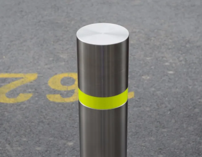 KAVASS Factory outlet Driveway 304 Stainless Base plate Mounted Stainless Steel Bollards For Vehicle Access Control