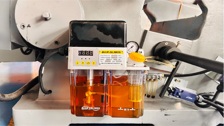 TYMC   press hot foil stamping machines with creasing and die cutting function