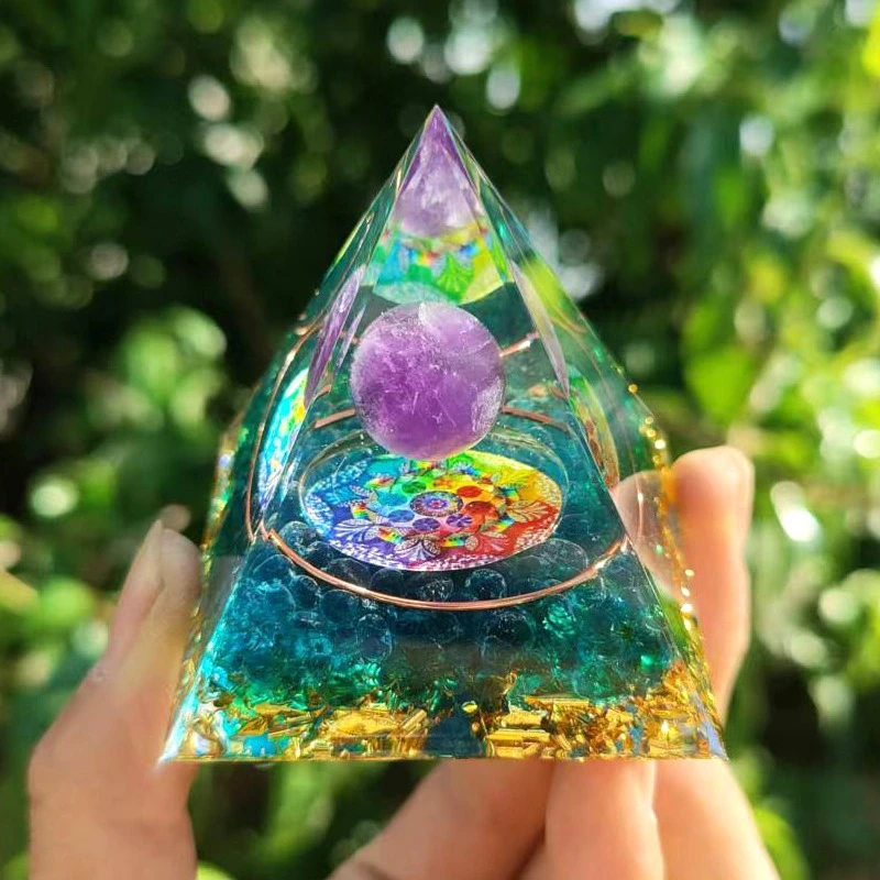 Crystal Ball  pyramid 5.6cm Crystal Stone Drops Glue Resin Home Handmade Decoration For Women And Men