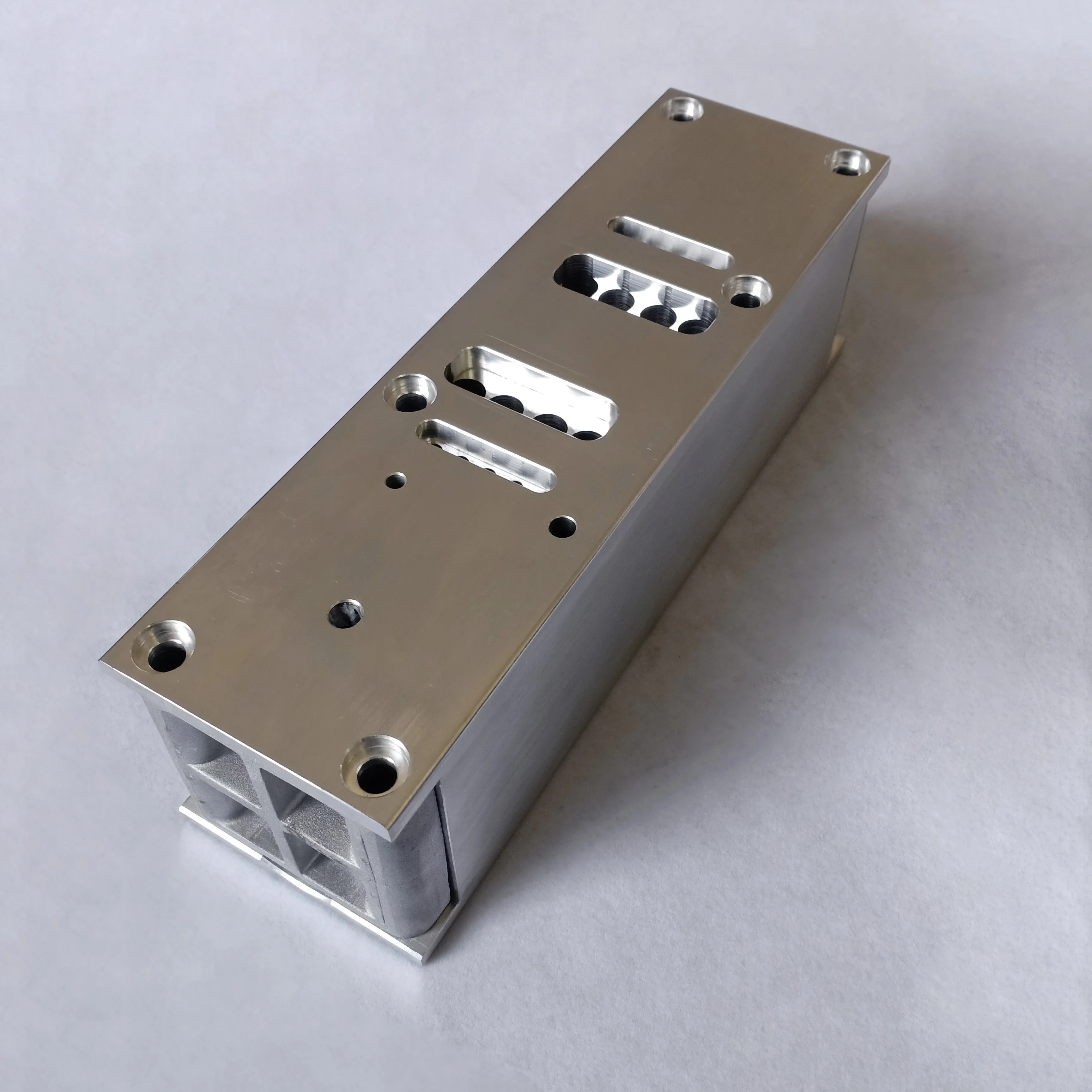 
cf04-2039-01assy air valve for air operated double diaphragm pump parts 