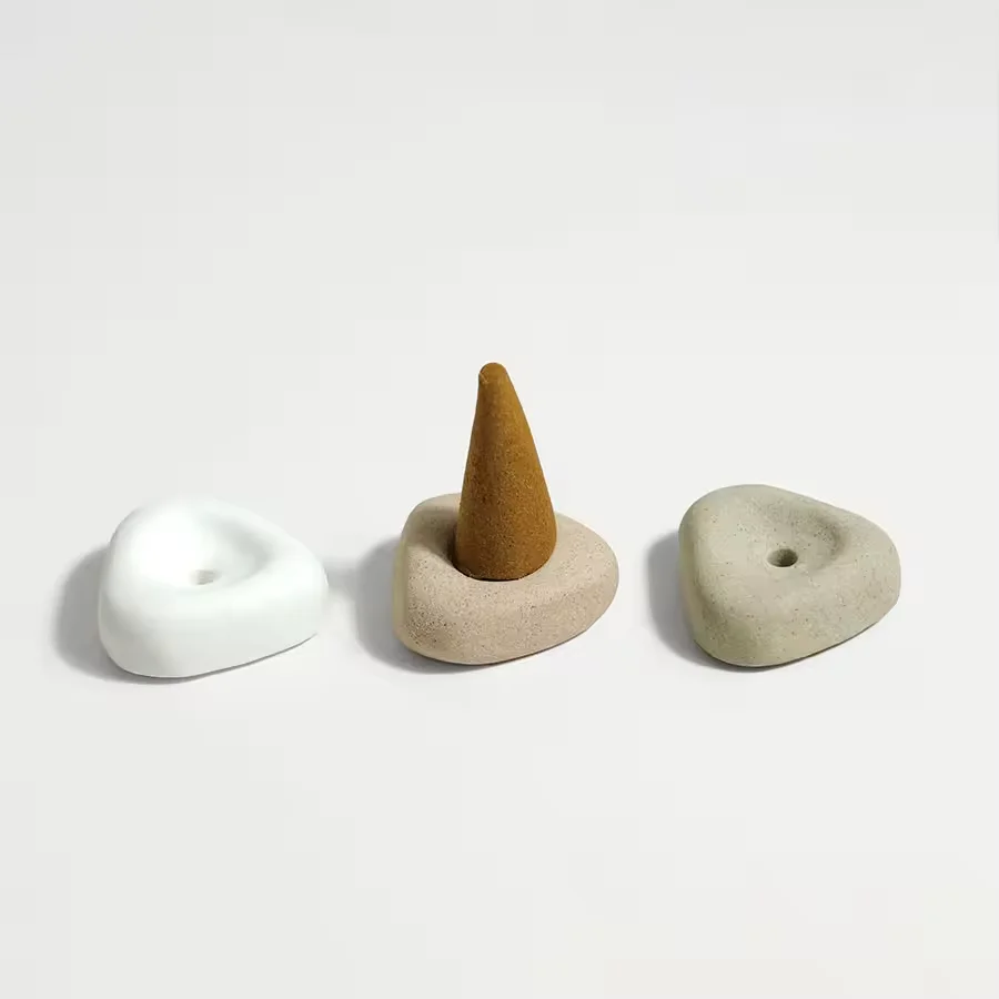 Mini Cute Handmade Ceramic Incense  Holder Small Cone Incense Sticks Holder For Home Decor Incense Burner