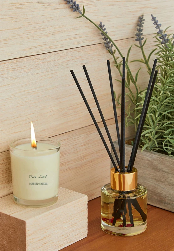 Luxury Home Reed Diffuser Air Freshener Decoration Scent Candles Natural Fragrance Oil Aroma Gift Set Reed Diffuser