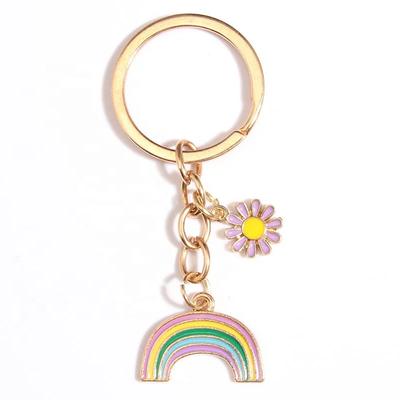 Manufacturers custom cute rainbow zinc alloy pendant metal keychain for gift