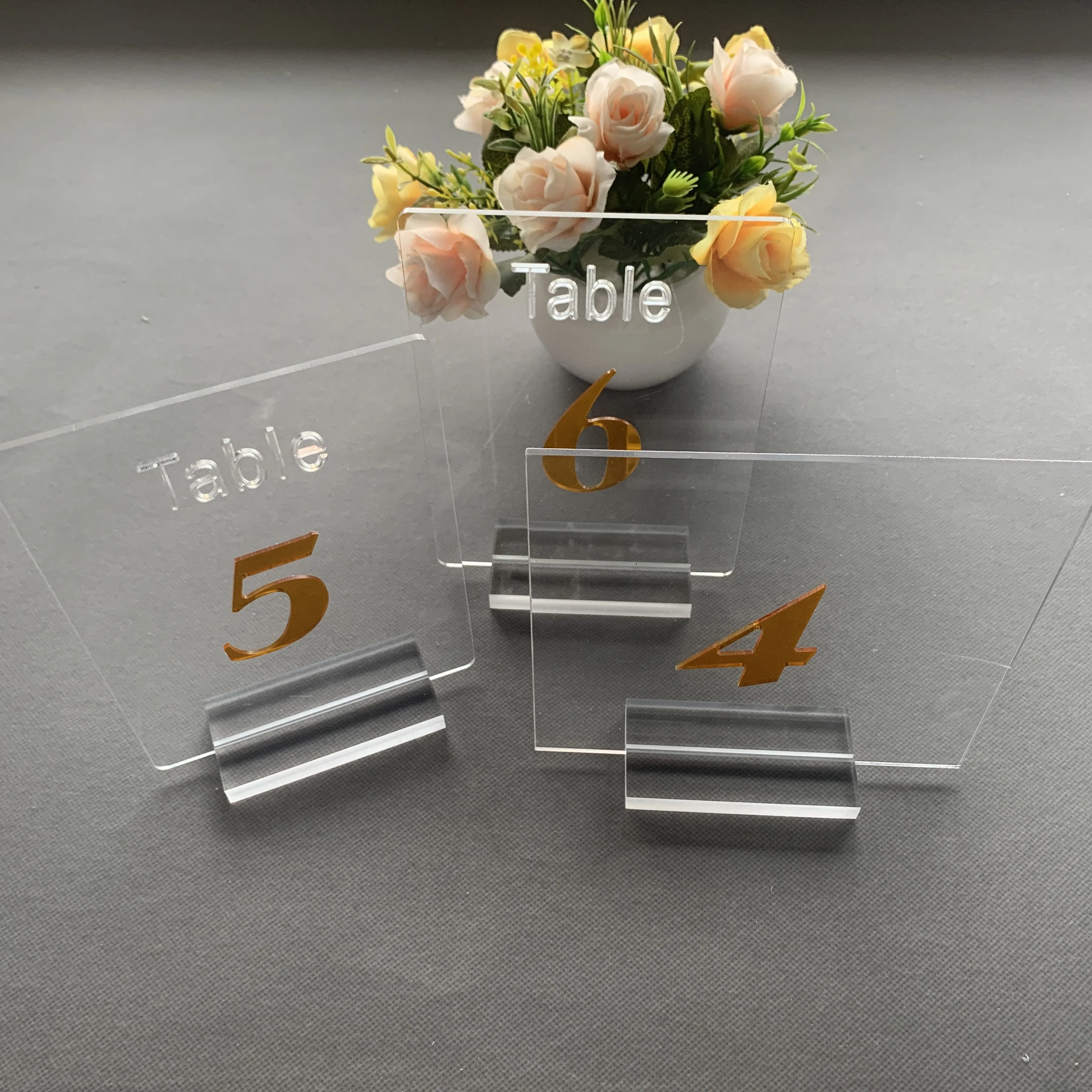 Hot Sale European Style Transparent Acrylic Table Number Signs Holder Stands Blank Lucite Table Numbers Wedding Name Place Cards