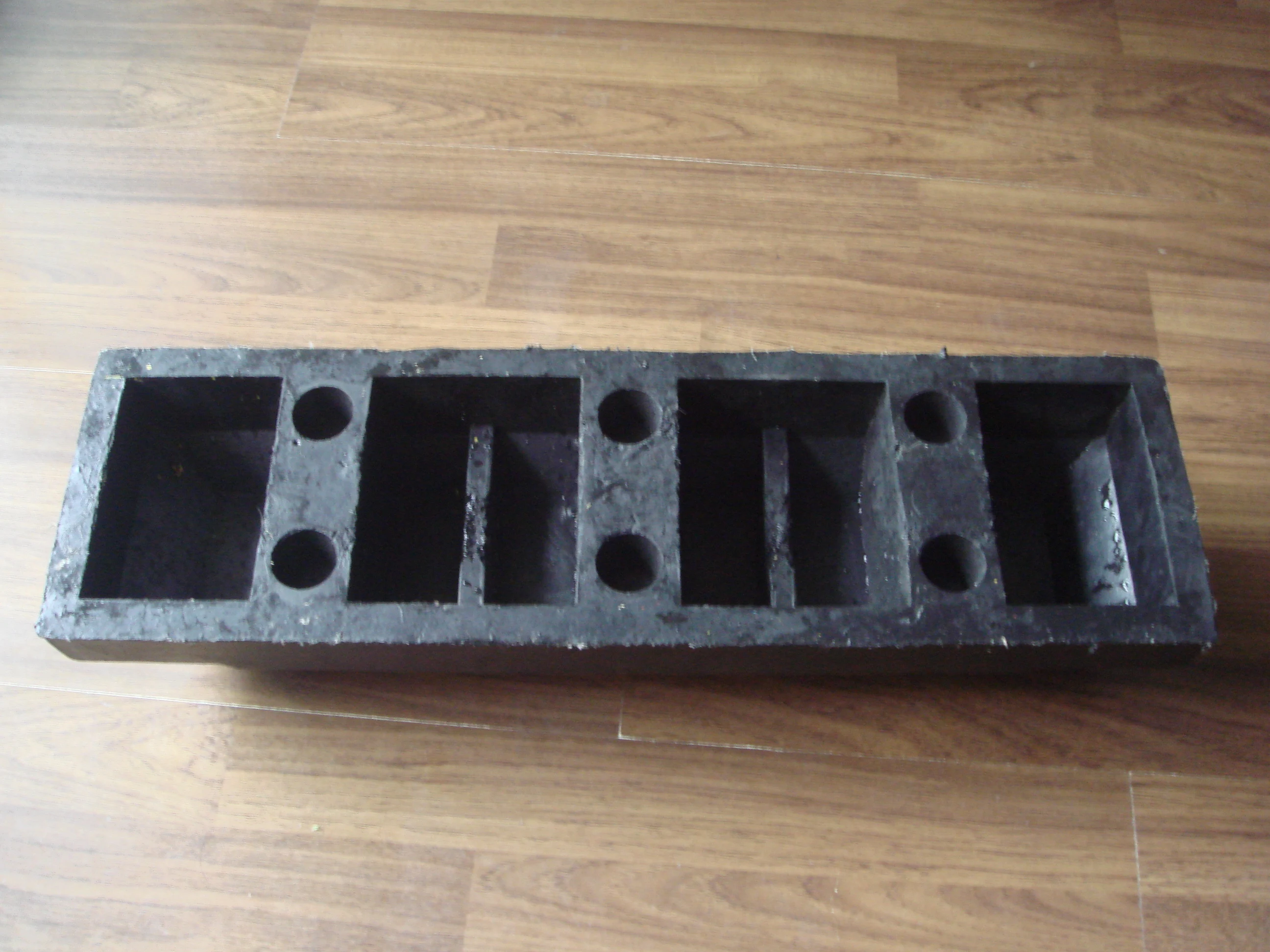 Малайзия Горячая продажа Длина 560 мм парковочное колесо стоп резиновый автомобильный парковочный стопор