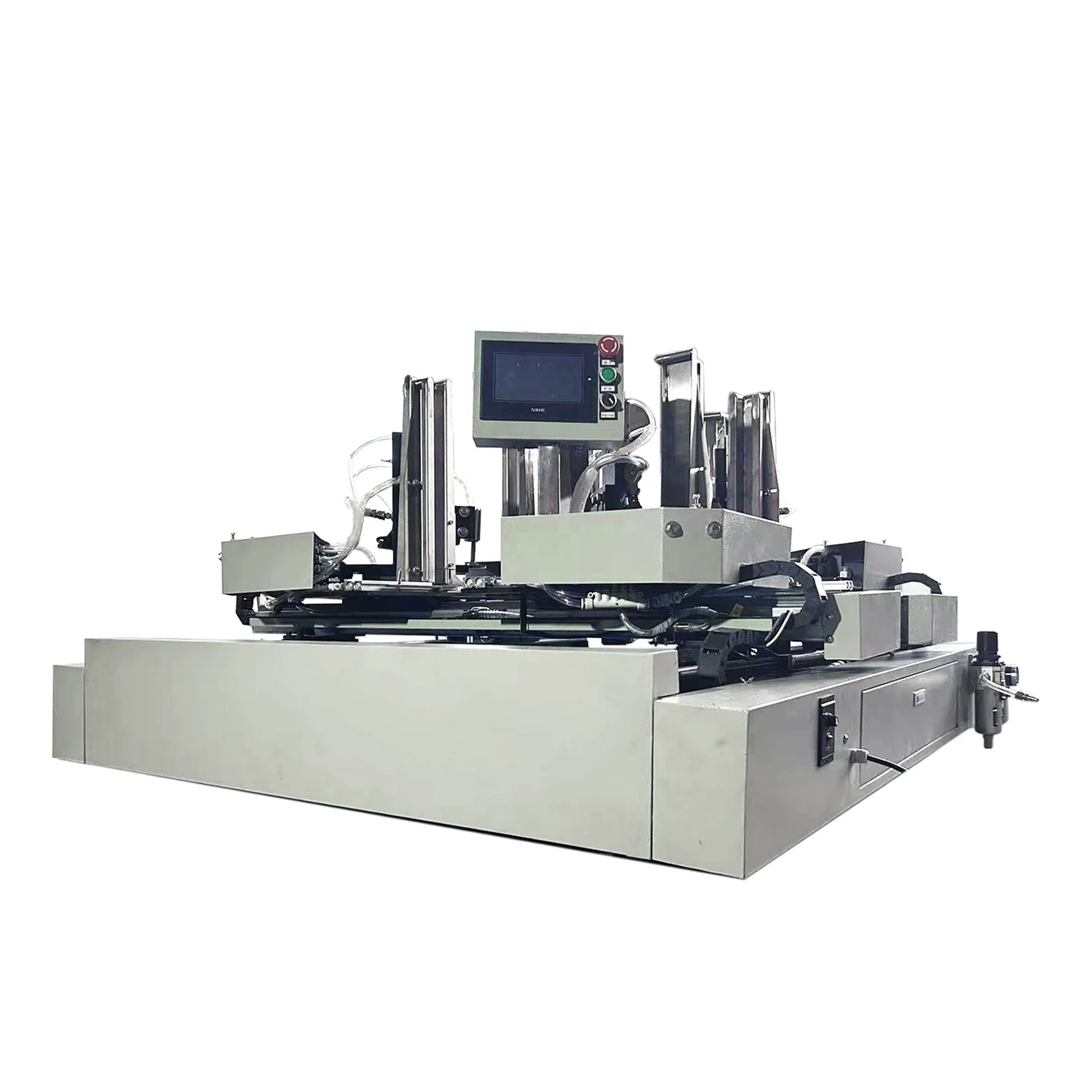 Машина для растягивания каркаса