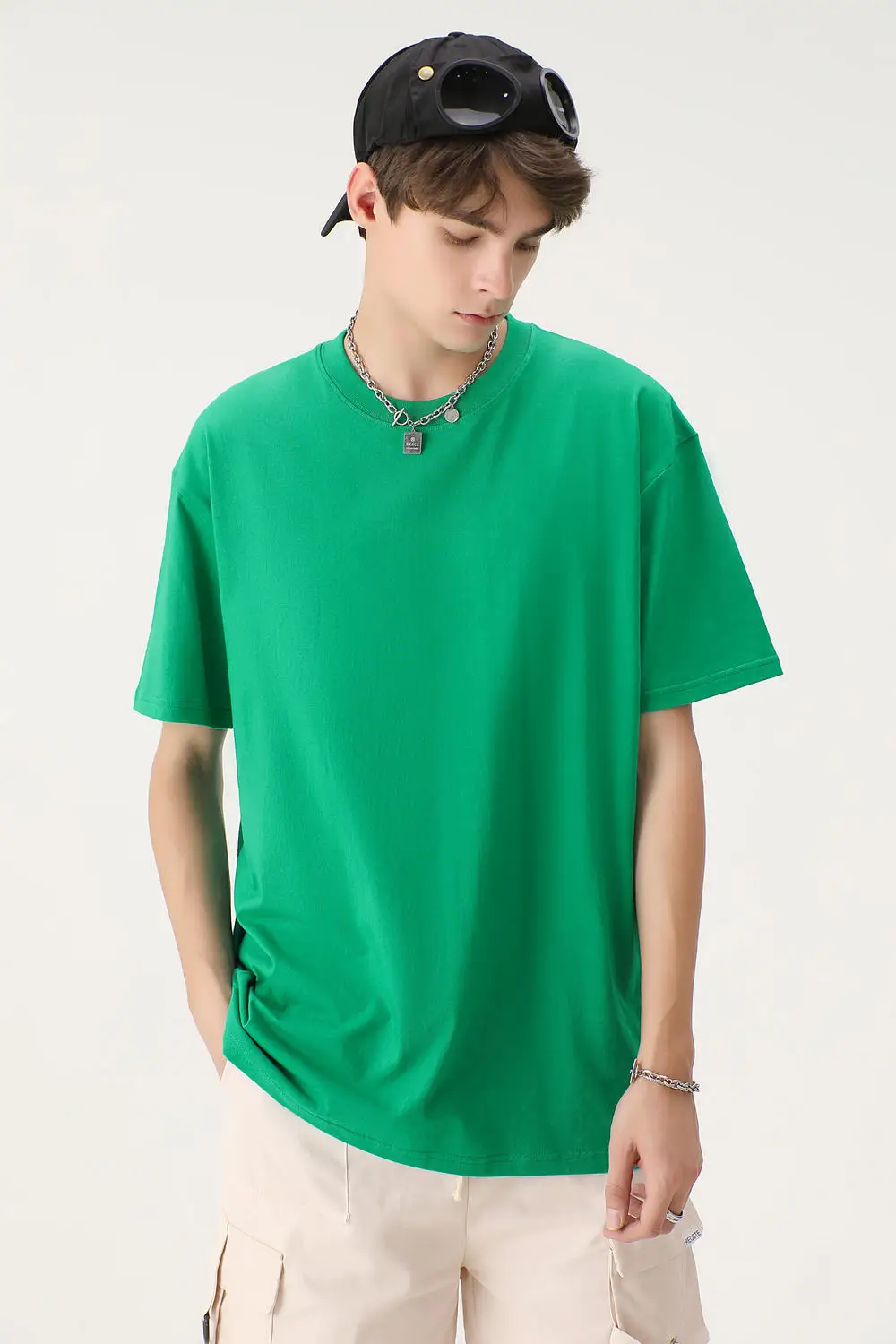 MT2352 Clothes Manufacturer Supply Unisex 220 gsm 100% Cotton T Shirts Regular Fit Men T-Shirt