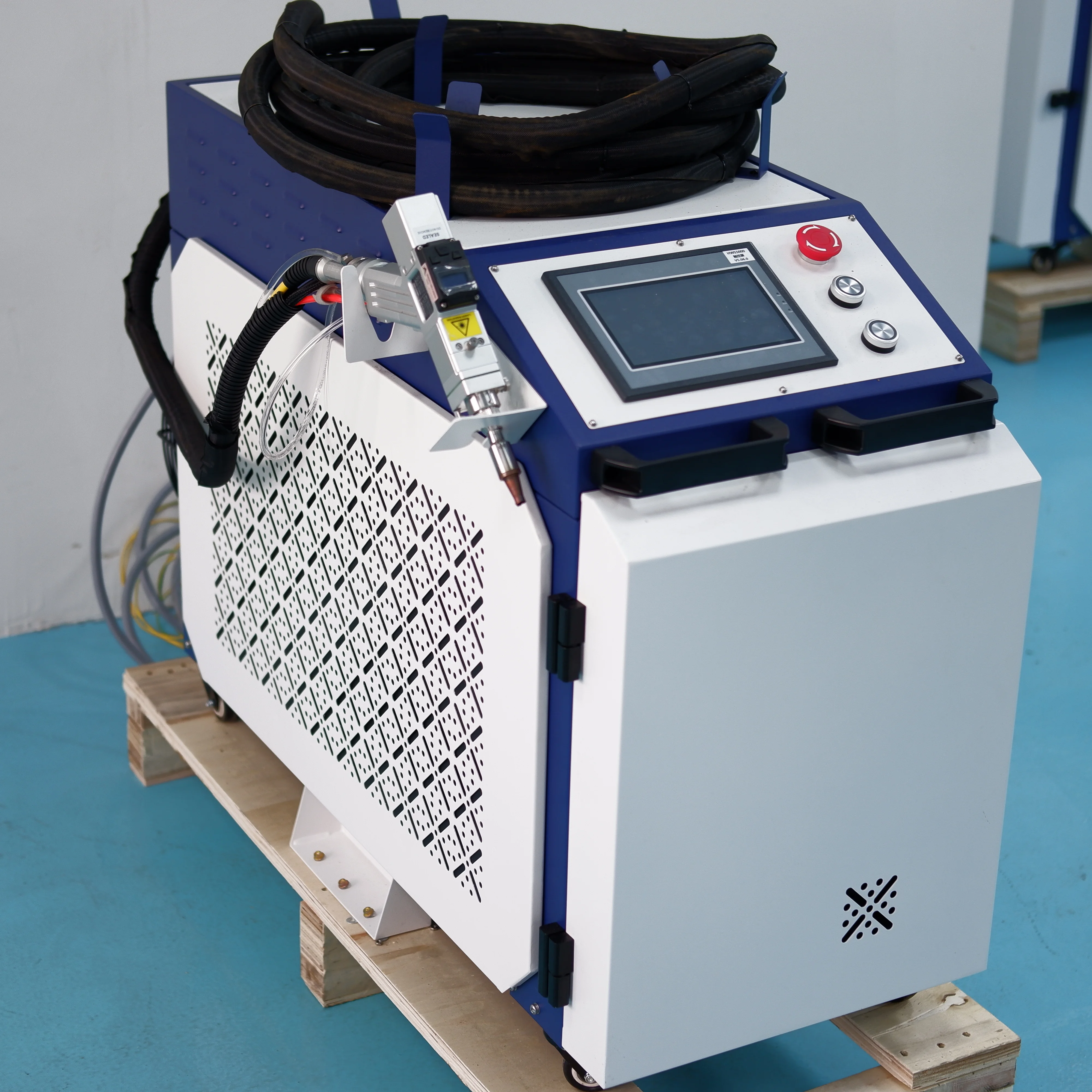 Laser Welders 1500w Handheld Fiber Laser Welding and Cutting Machine Spot Laser Welder Provided 220v RAYCUS 2 Years 3000w 0.75kg