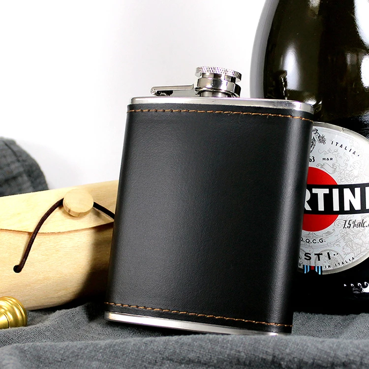 
August 2019 New Arrival Alcohol Accessories Hip Flask Leather, New Products 2019 Whiskey Liquor Gift Leather Hip Flask Holder 
