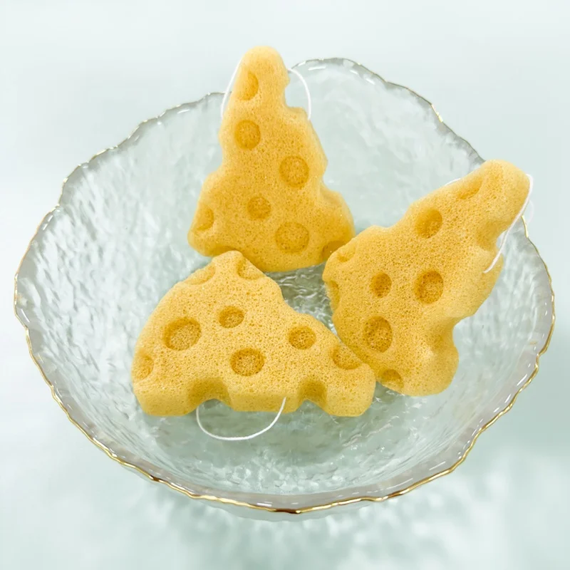 Best Seller Cute Bear Shape Bamboo Activated Charcoal Konjac Exfoliating Organic Facial Sponge