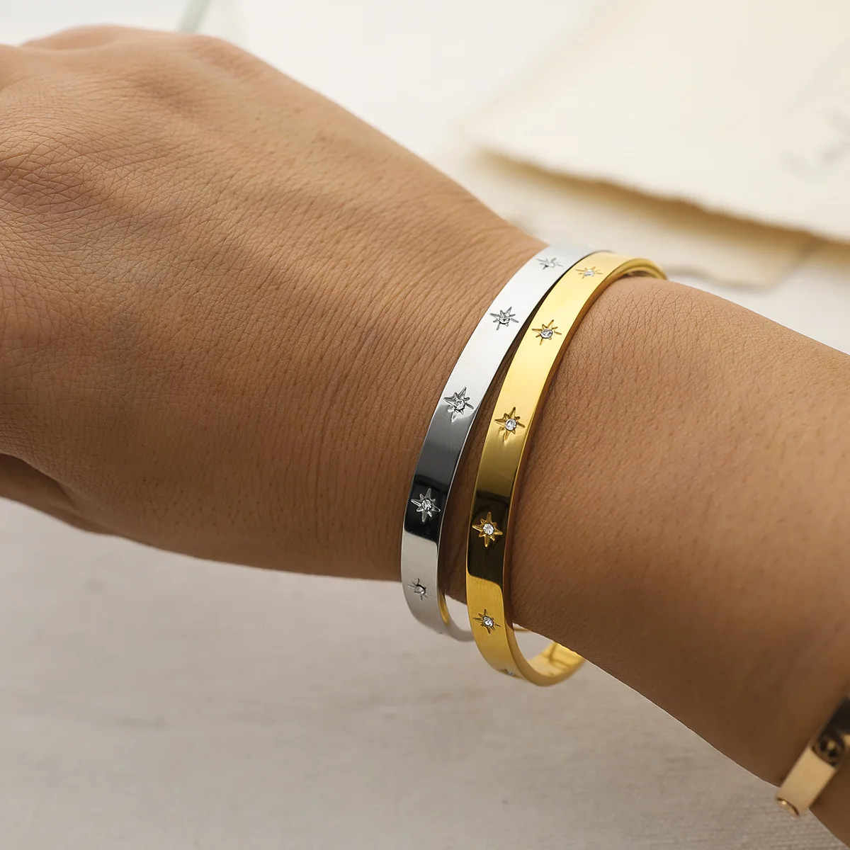2024 Gold Bracelet 18K Gold Plated 316L Stainless Steel Bangle Bracelet Women Fashion Bracelet