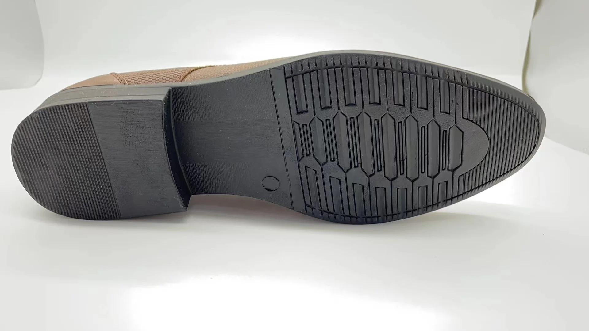 Men Formal Italian Soft PU Dress Shoes For Office Formal Occasion Wear