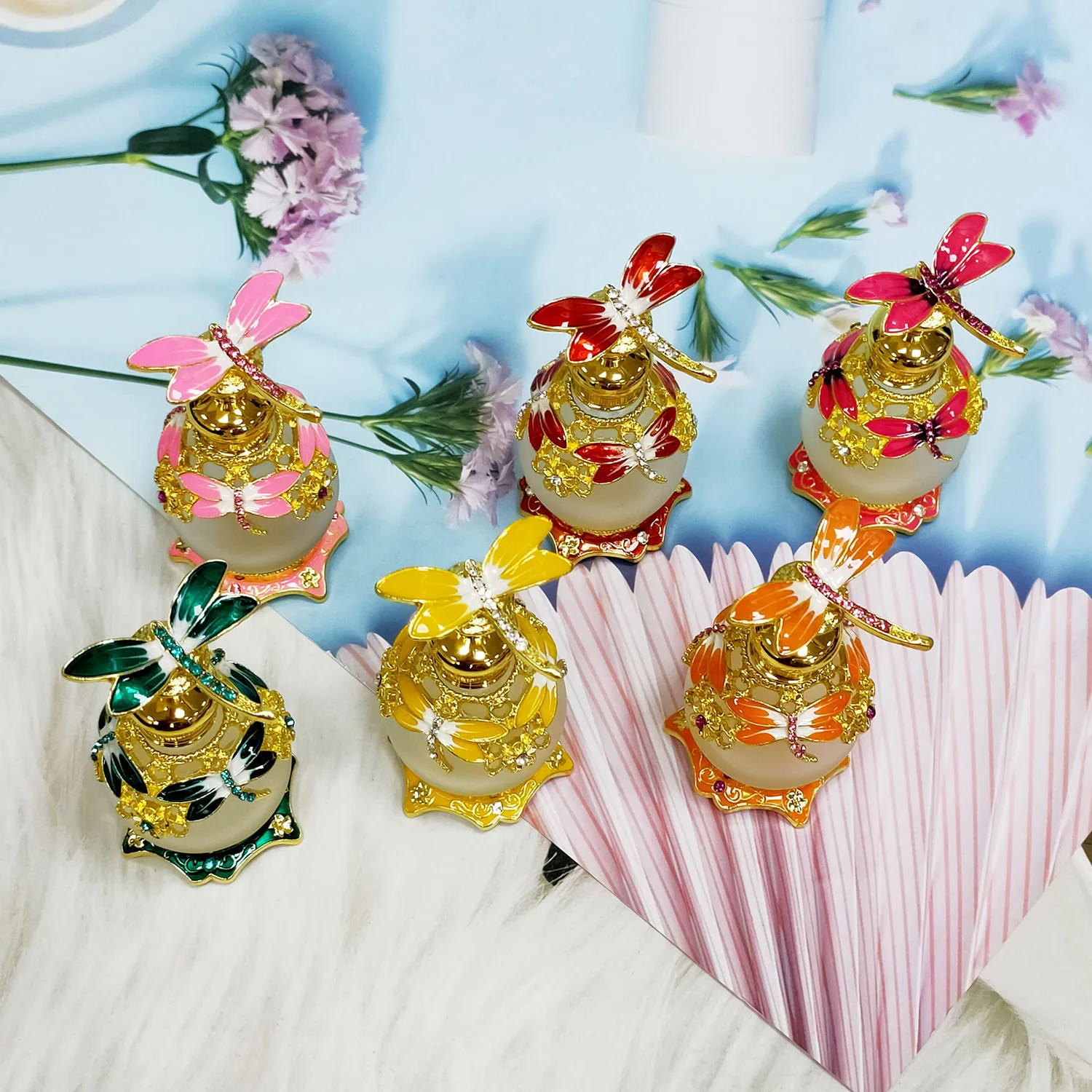 Middle East Style Dubai Zinc Alloy Decorate Enamel Glass Bottle Empty glass bottle 15ML stick perfume essential oil empty bottle