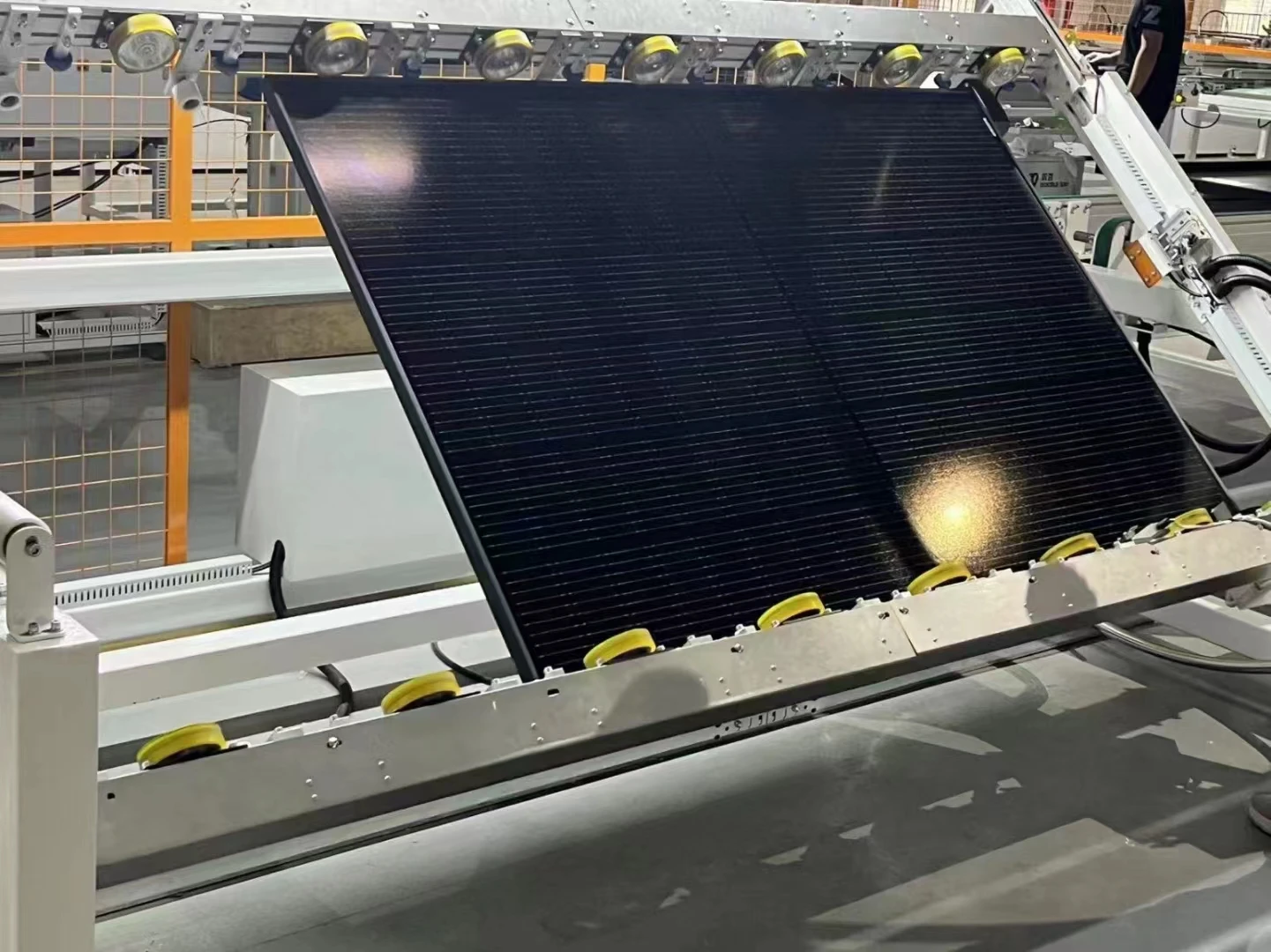 High efficiency Europe Popular Selling 400watt Solar Panel 410w-460w All Black Mono Full Black Solar Panels
