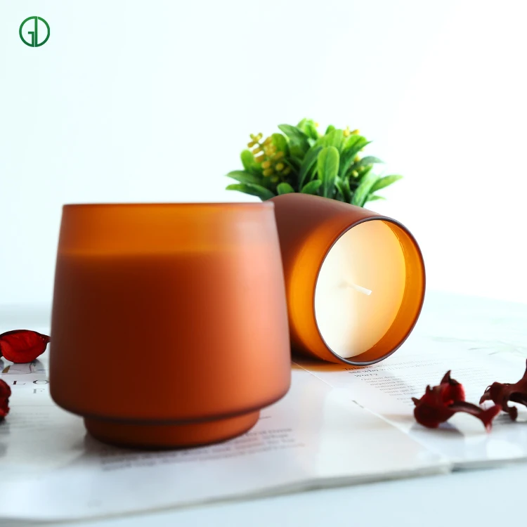 Unique Design Excellent Material Borosilicate Glass Candle Holder Decoration Candlestick Glass Candle Jar